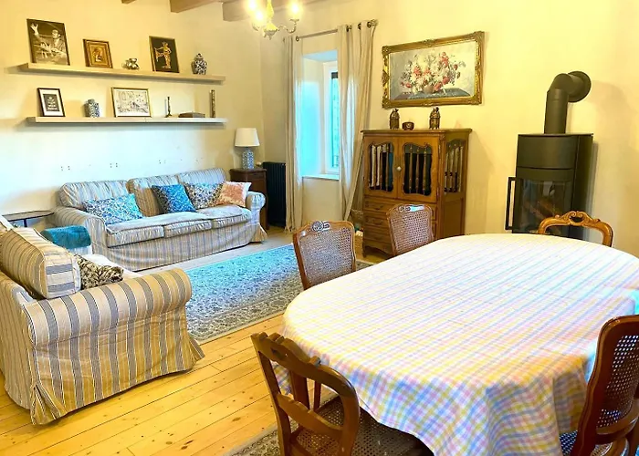 Semesterbostad La Villegiature Laptoise, Calme Et Confort *